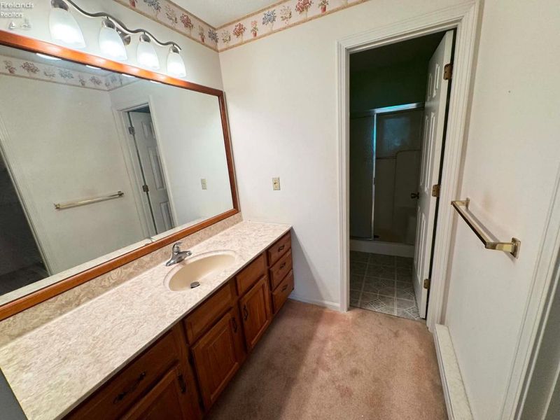 316 Rivers Edge Drive, Huron, OH 44839 Photo 8