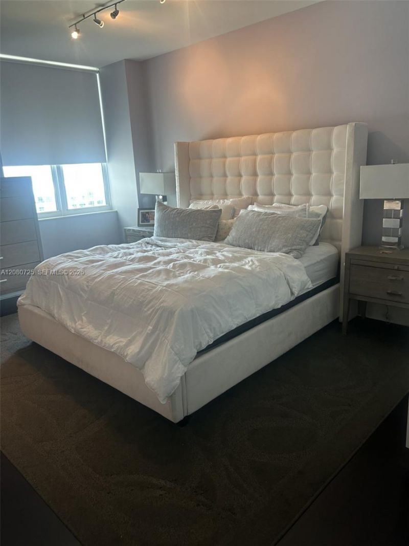 3330 NE 190th St, Unit 1719, Aventura, FL 33180 Photo