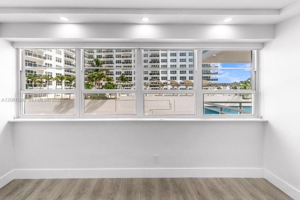 3430 Galt Ocean Dr , Unit 305, Fort Lauderdale, FL 33308 Photo