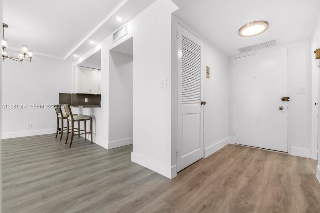 3430 Galt Ocean Dr , Unit 305, Fort Lauderdale, FL 33308 Photo