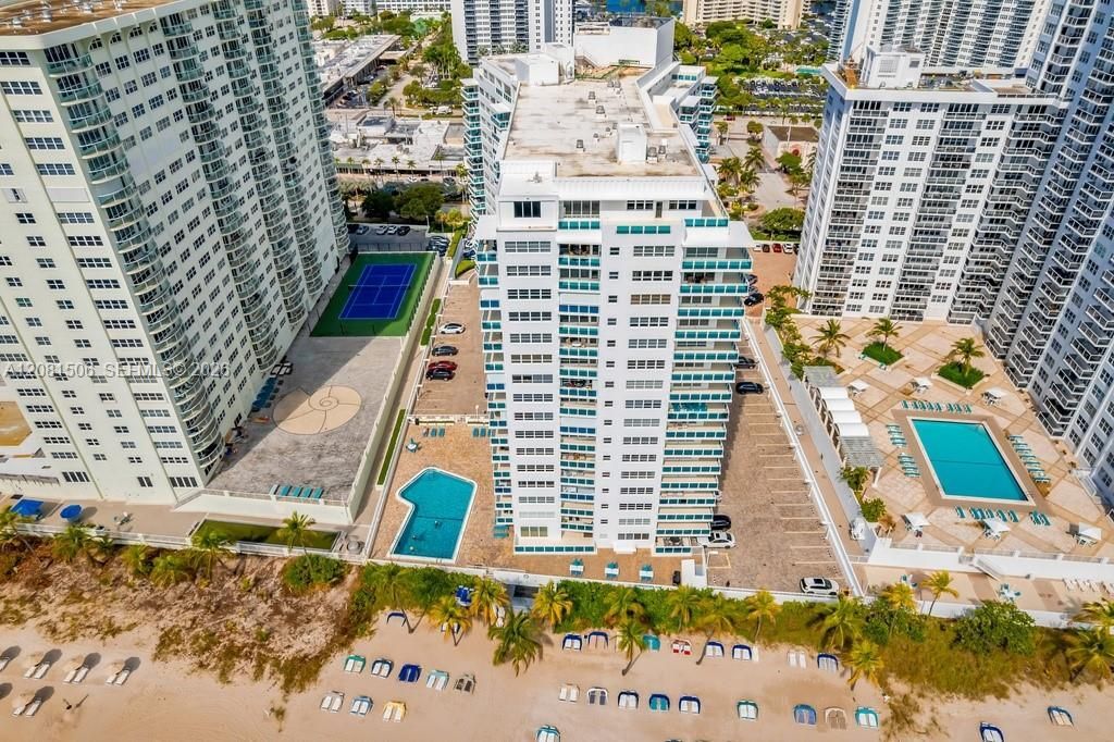 3430 Galt Ocean Dr , Unit 305, Fort Lauderdale, FL 33308 Photo