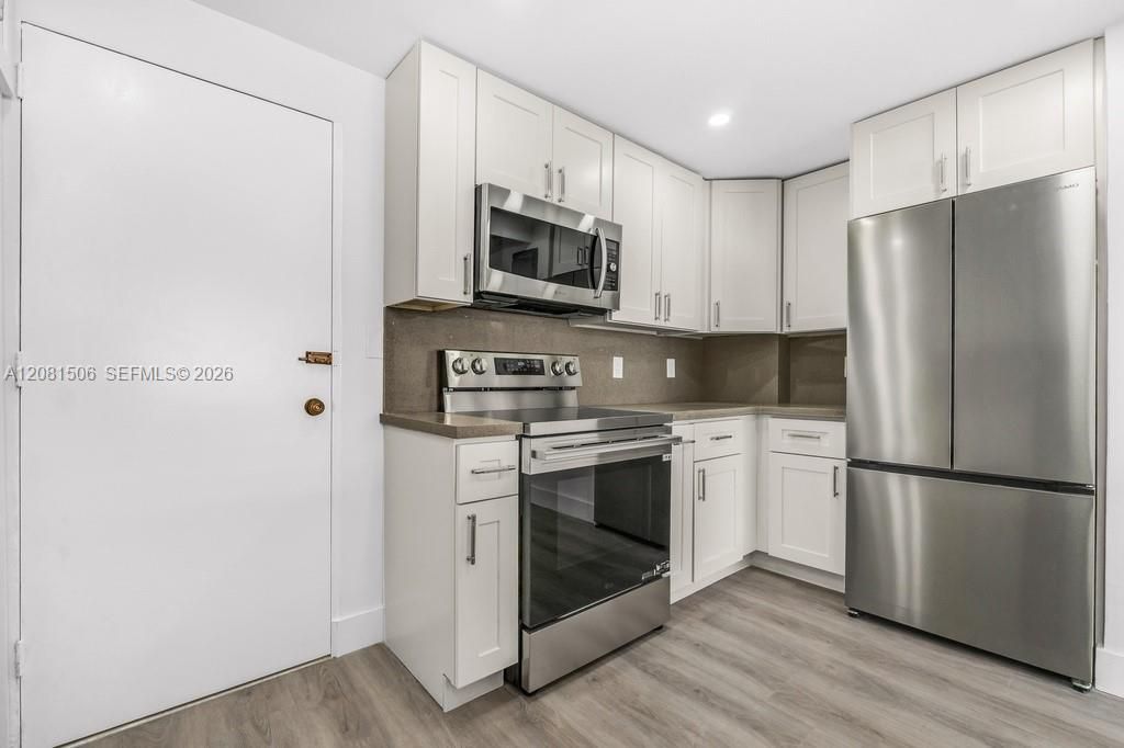 3430 Galt Ocean Dr , Unit 305, Fort Lauderdale, FL 33308 Photo