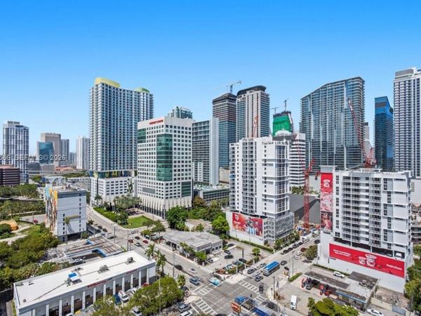 239 SW 9TH , Unit 1704, Miami, FL 33130
