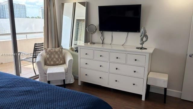 19707 Turnberry Way , Unit 4L, Aventura, FL 33180 Photo