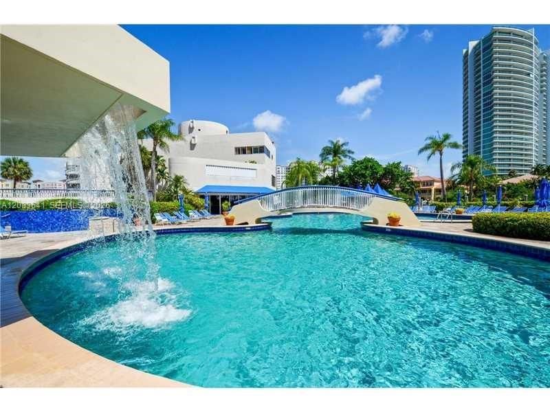 19707 Turnberry Way , Unit 4L, Aventura, FL 33180 Photo