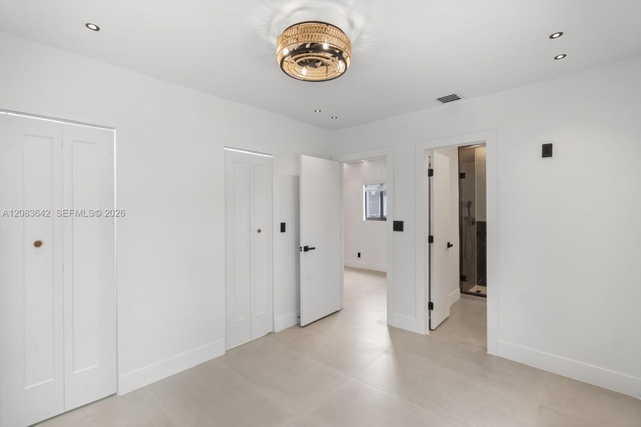 401 NW 81st St , Unit 401, Miami, FL 33150 Photo