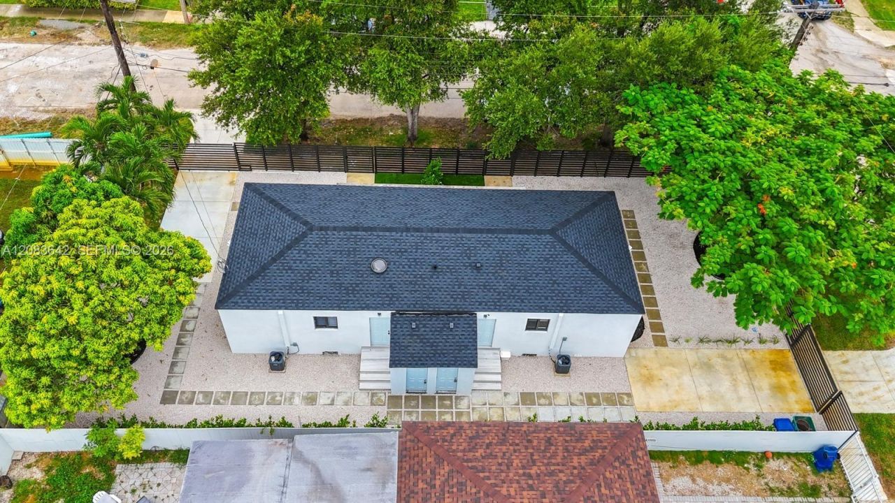 401 NW 81st St , Unit 401, Miami, FL 33150 Photo
