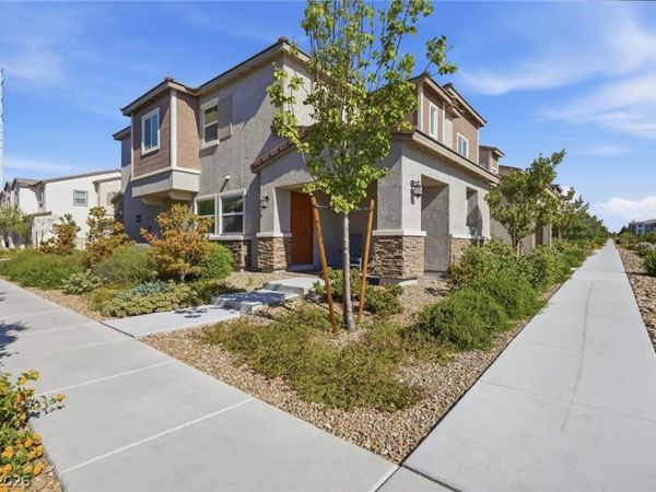 6138 Foxes Dale Street , Las Vegas, NV 89166