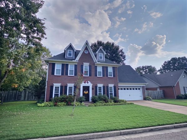 573 MERRIWEATHER DR, Collierville, TN 38017