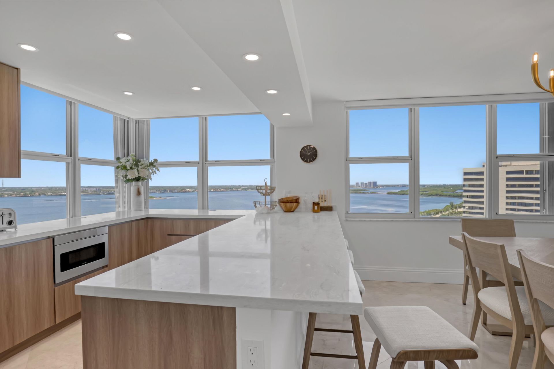 5200 N Ocean Drive, Unit 1703, Singer Island, FL 33404 Photo