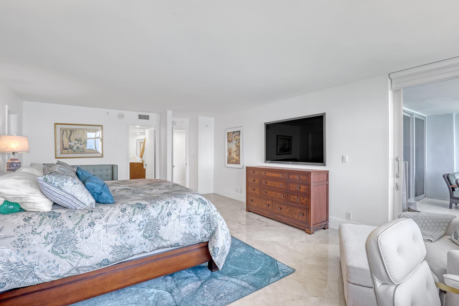 5200 N Ocean Drive, Unit 1703, Singer Island, FL 33404 Photo