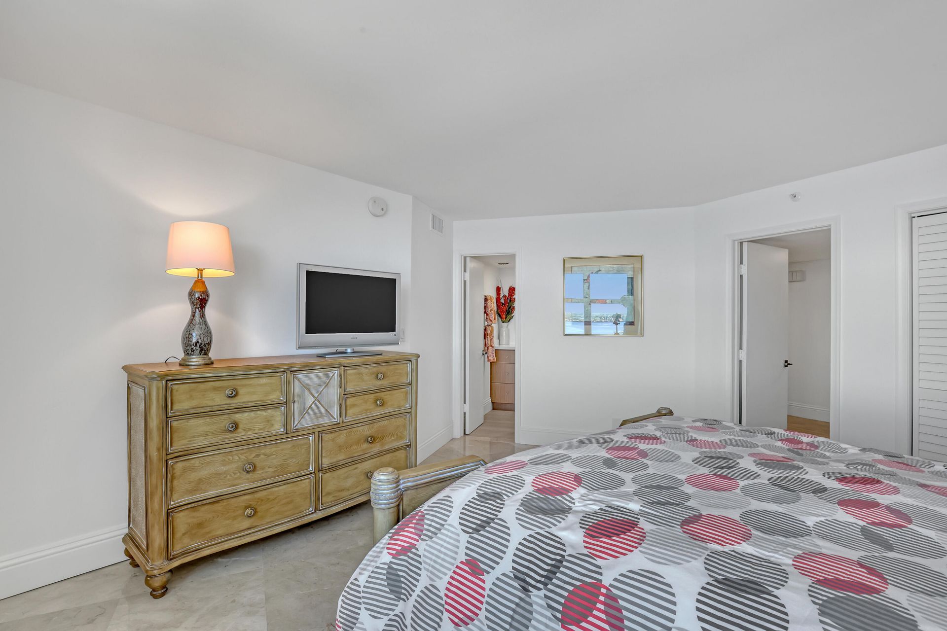 5200 N Ocean Drive, Unit 1703, Singer Island, FL 33404 Photo