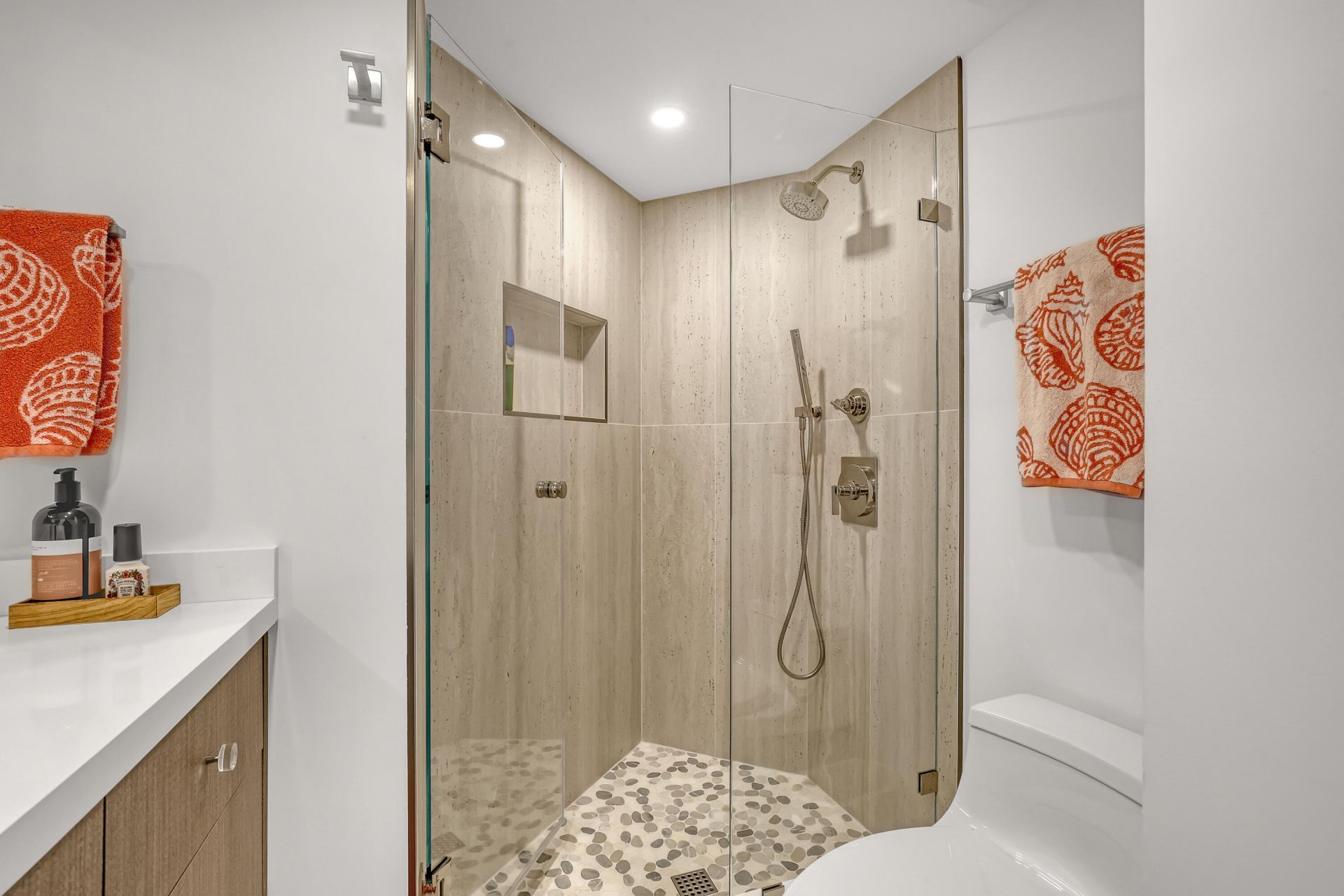 5200 N Ocean Drive, Unit 1703, Singer Island, FL 33404 Photo