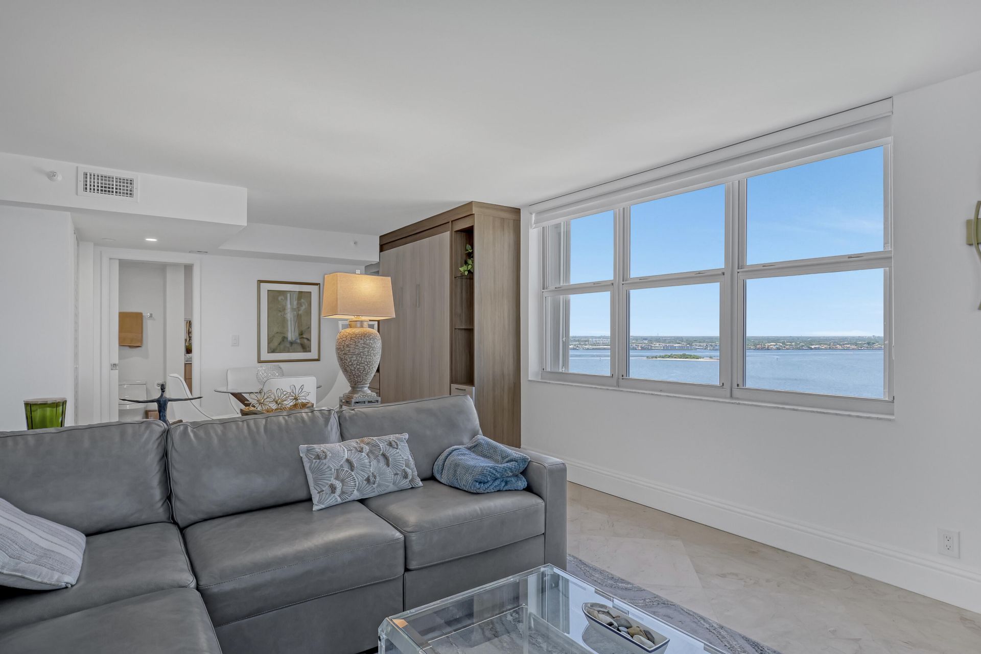 5200 N Ocean Drive, Unit 1703, Singer Island, FL 33404 Photo