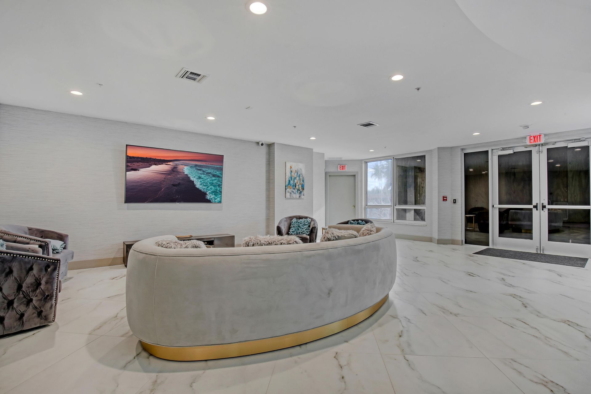 5200 N Ocean Drive, Unit 1703, Singer Island, FL 33404 Photo