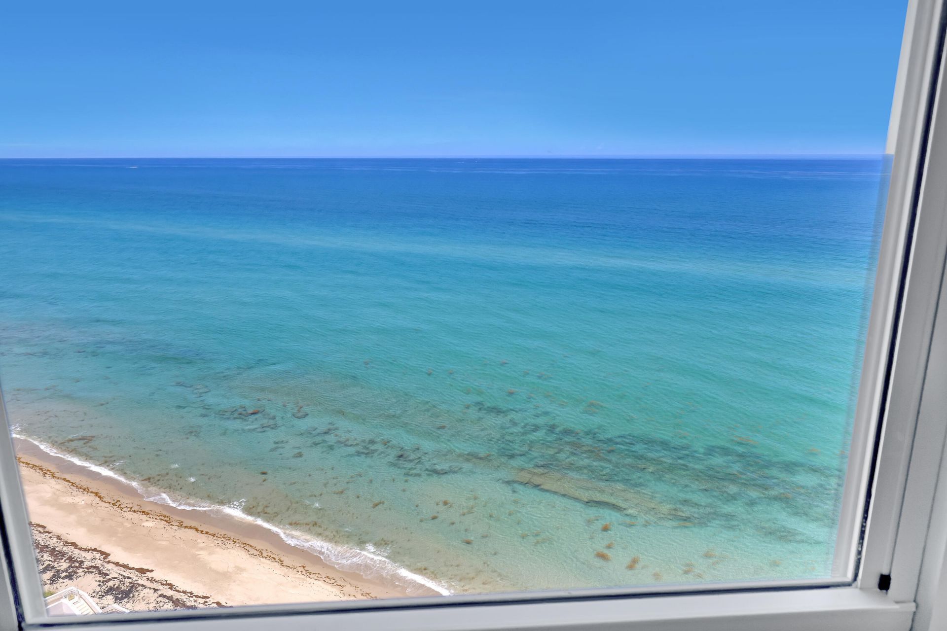 5200 N Ocean Drive, Unit 1703, Singer Island, FL 33404 Photo