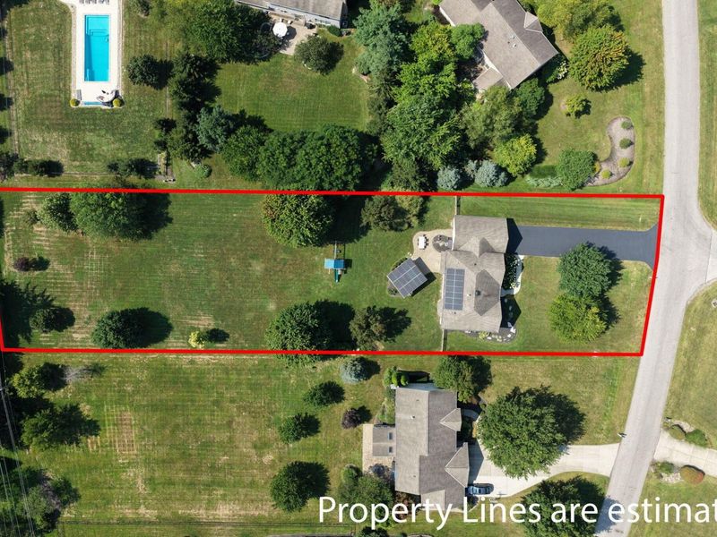 10558 Churchill Drive, Powell, OH 43065 Photo 4