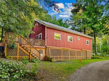 30 HERON RD, Clayville, NY 13323
