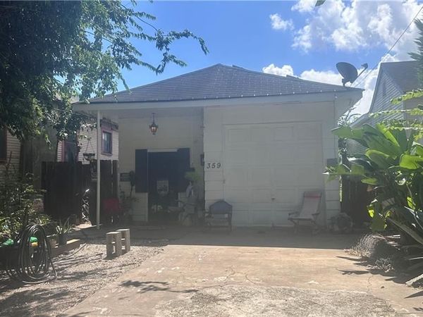 359 SALA Avenue , Westwego, LA 70094
