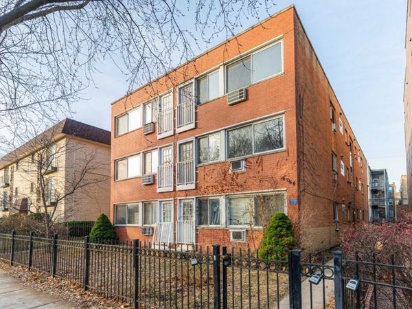 4044 N California Avenue , Unit 201, Chicago, IL 60618