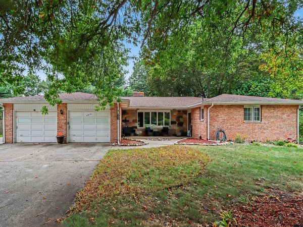 6915 Springbrook Lane, Kalamazoo, MI 49004