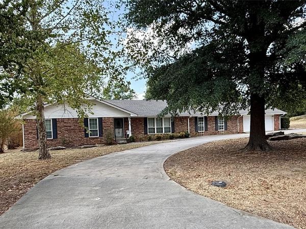 2401 Grisso Drive, Seminole, OK 74868