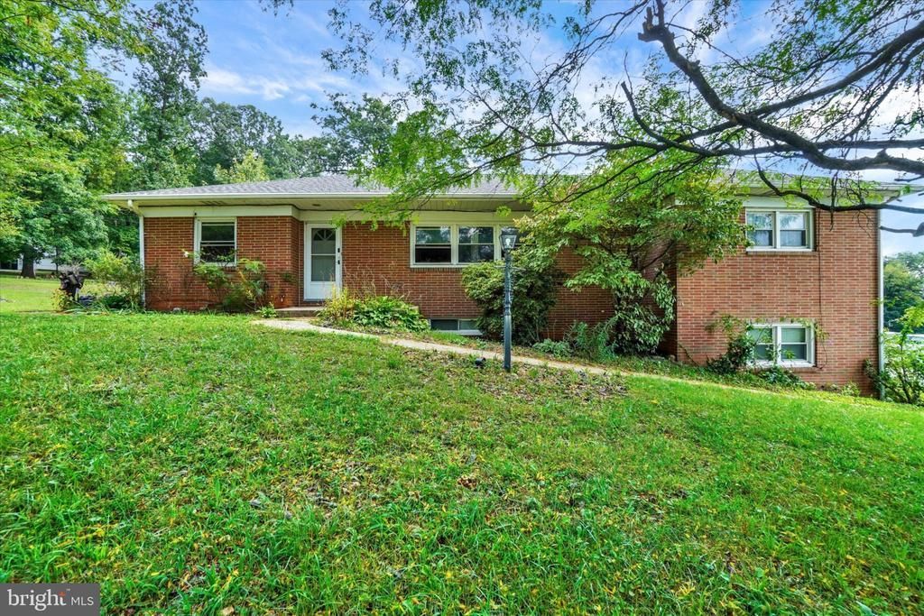 1345 WINDSOR ROAD , RED LION, PA 17356