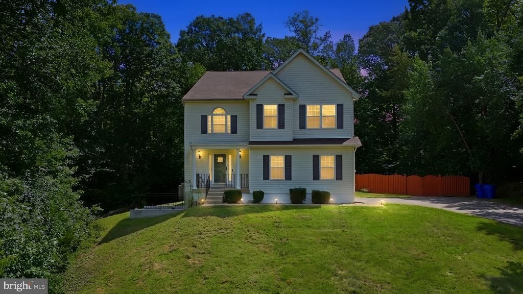 6850 BARNEY DRIVE , HUGHESVILLE, MD 20637