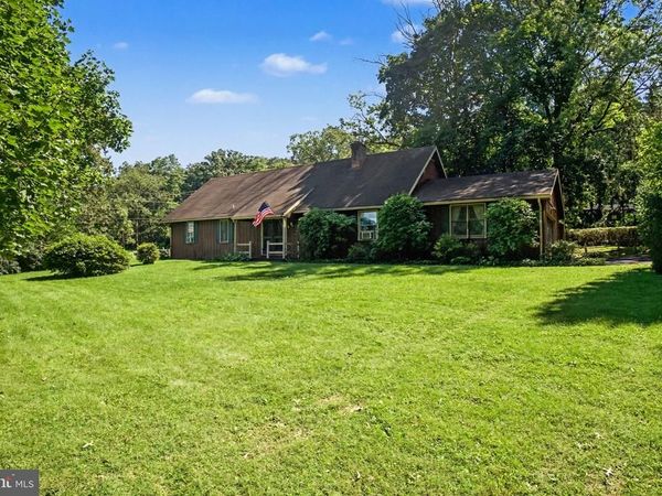 76 BUCH AVENUE, LANCASTER, PA 17601