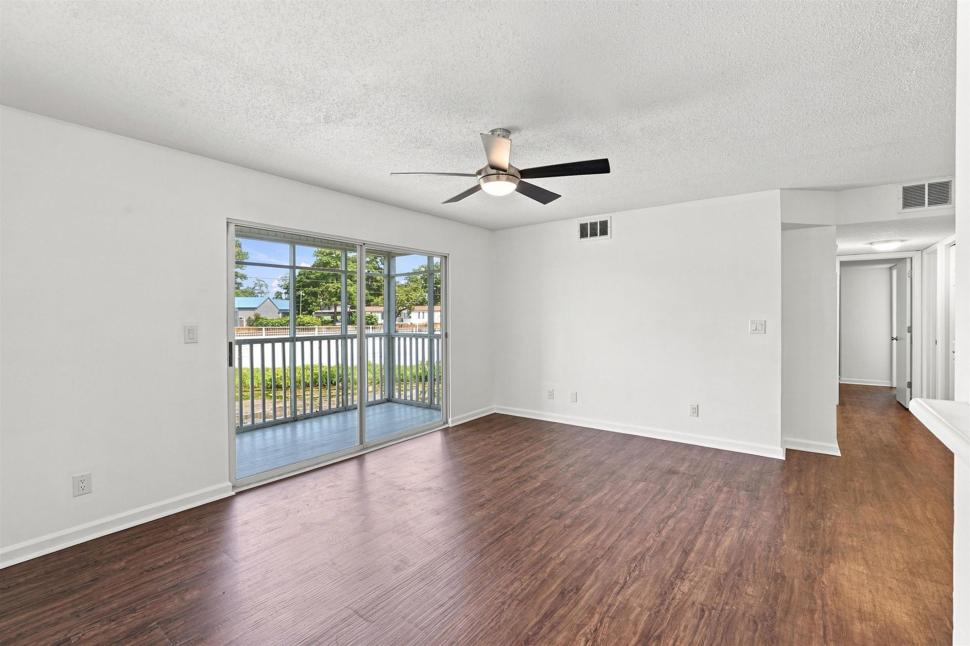 8725 Chandler Dr.  Photo 13