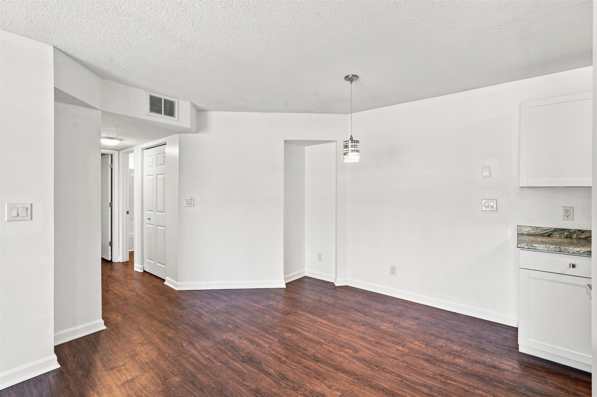 8725 Chandler Dr.  Photo 22