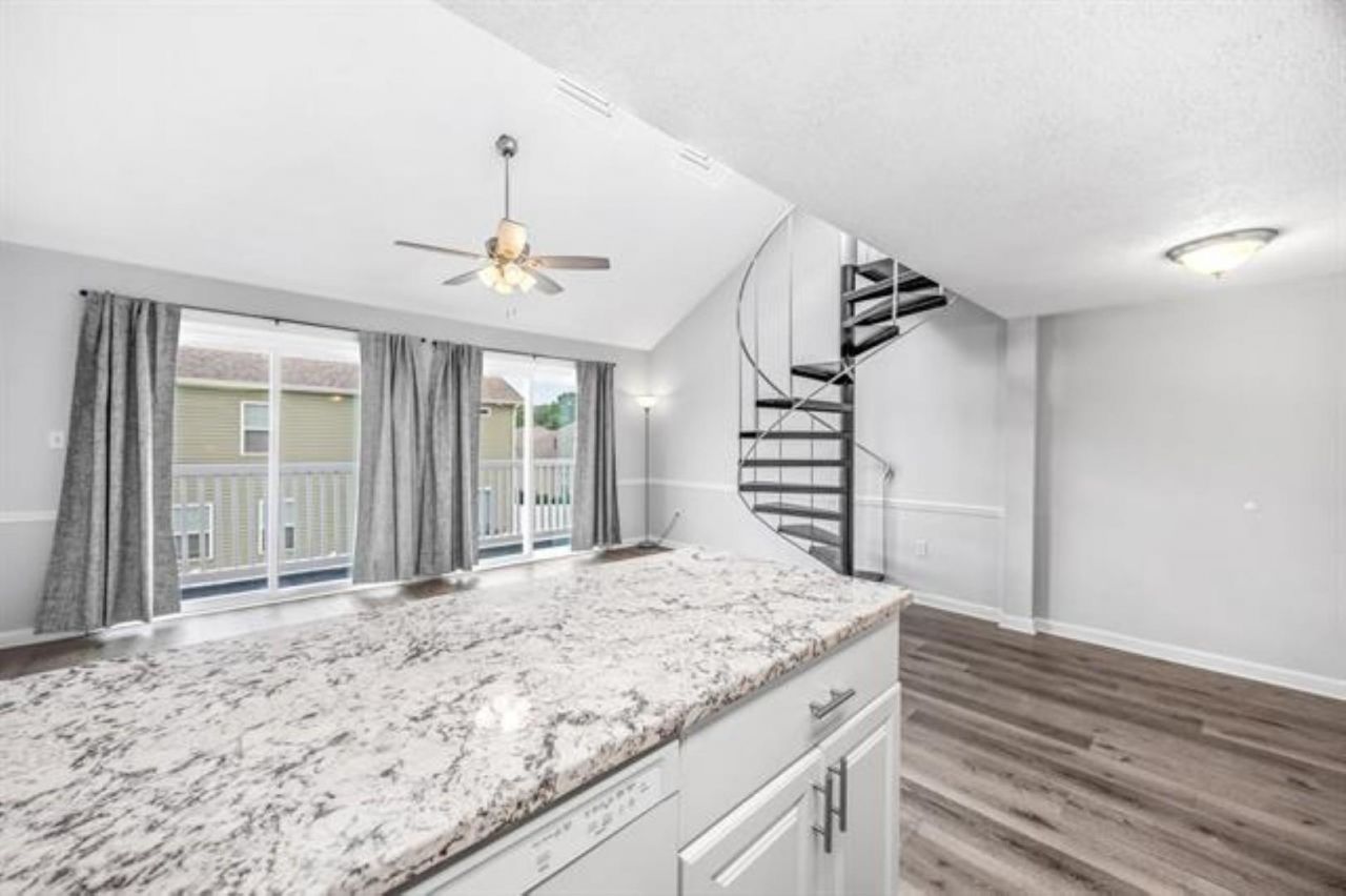 1600 Deer Creek Rd. Photo 12