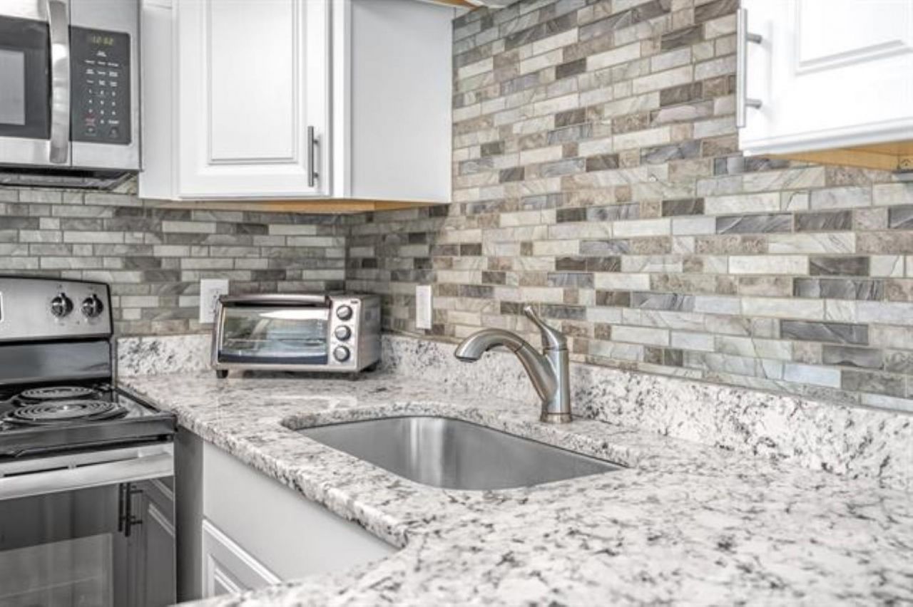 1600 Deer Creek Rd. Photo 9