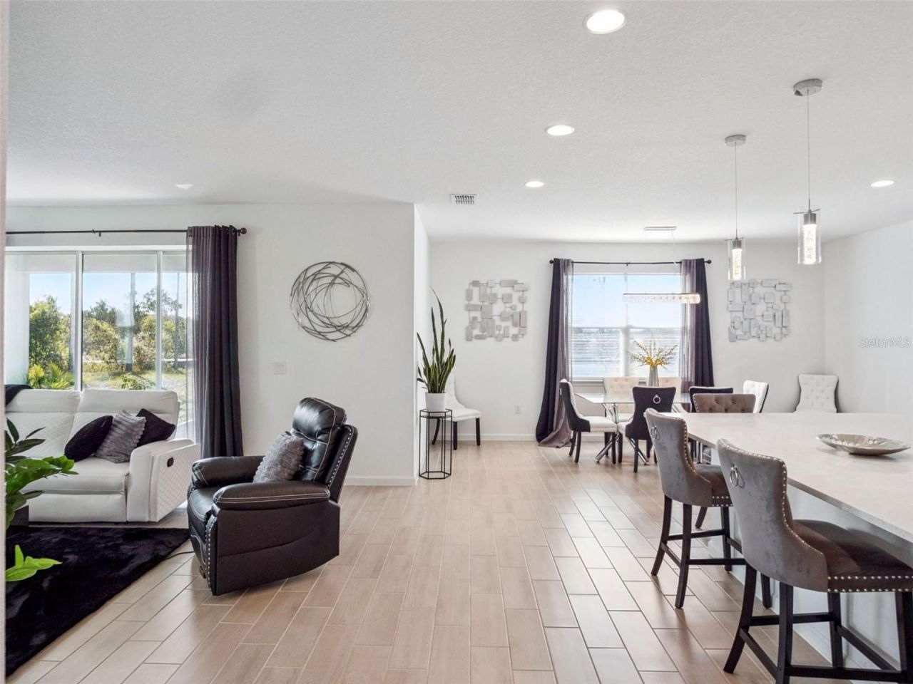 591 Via Bella Court , Howey in the Hills, FL 34737 Photo