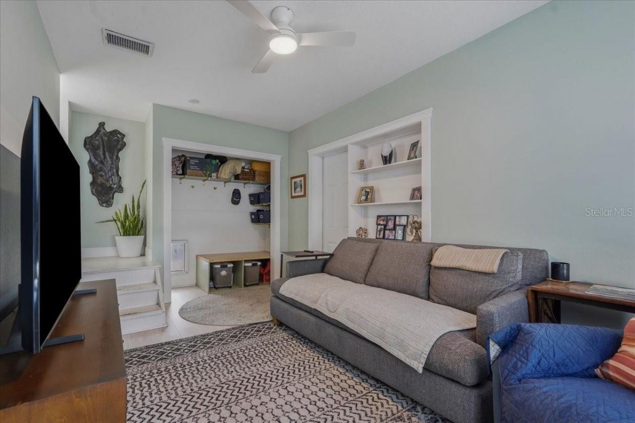 1161 Sedeeva Street, Clearwater, FL 33755 Photo