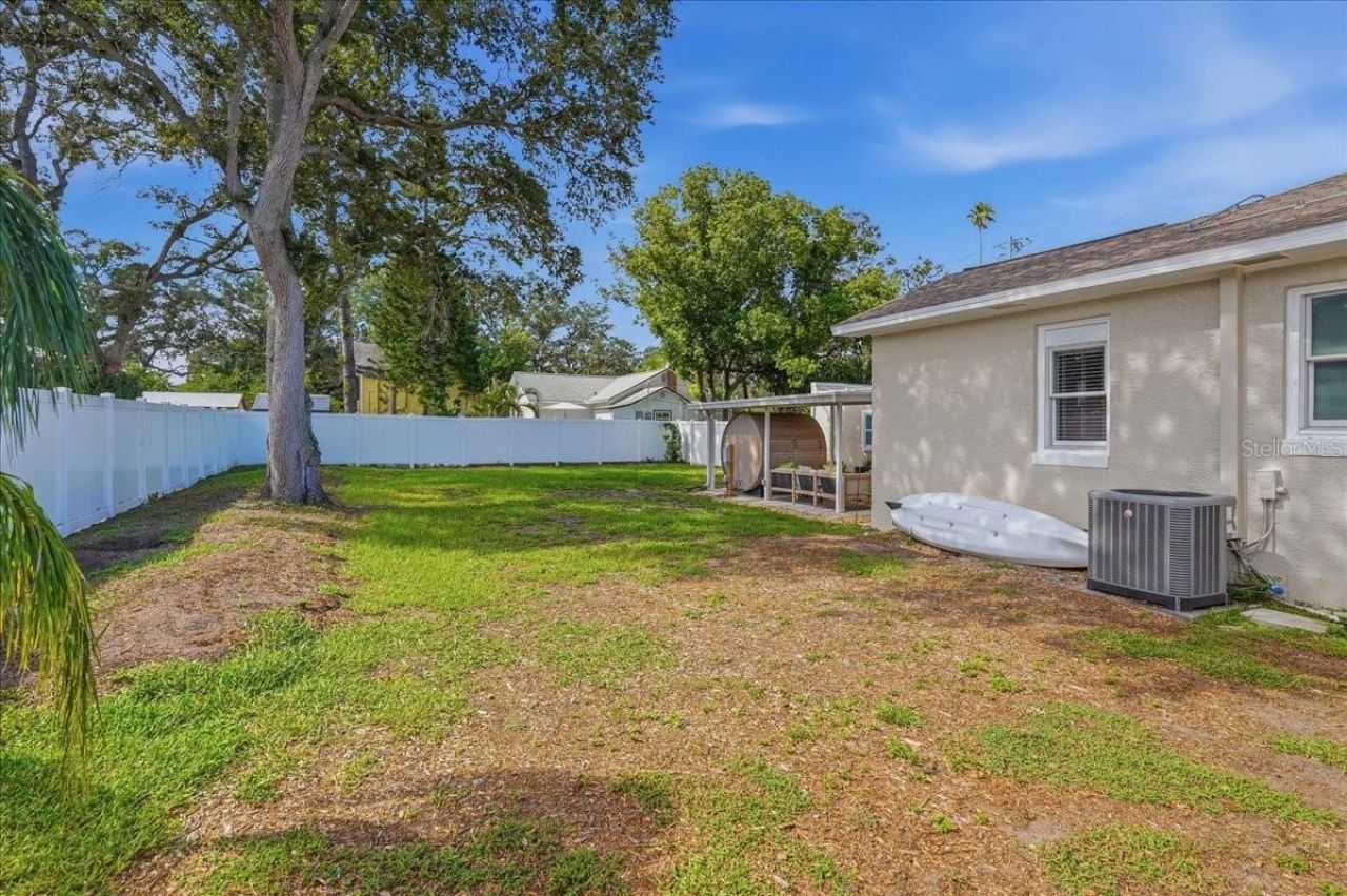 1161 Sedeeva Street, Clearwater, FL 33755 Photo