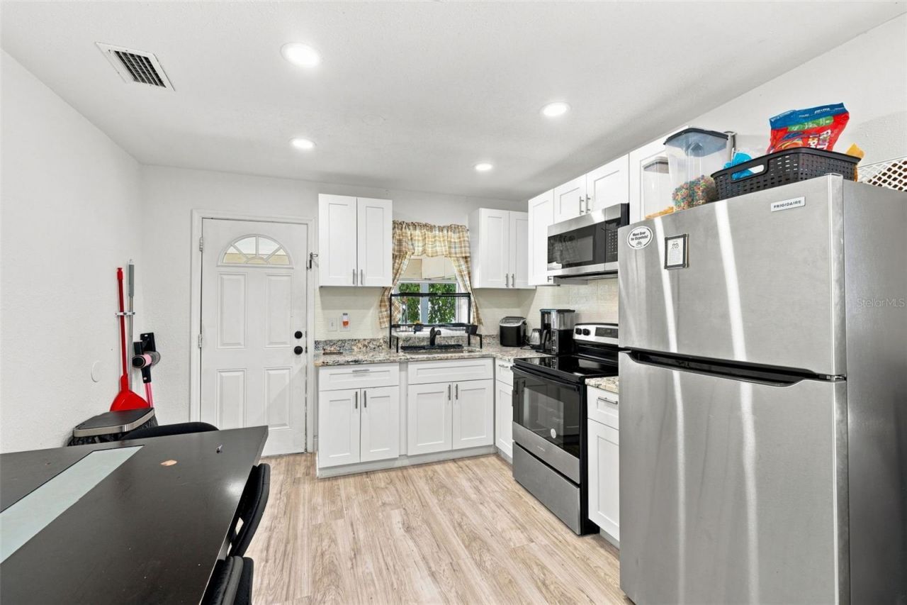 807 E Orchid Avenue , Tampa, FL 33612 Photo