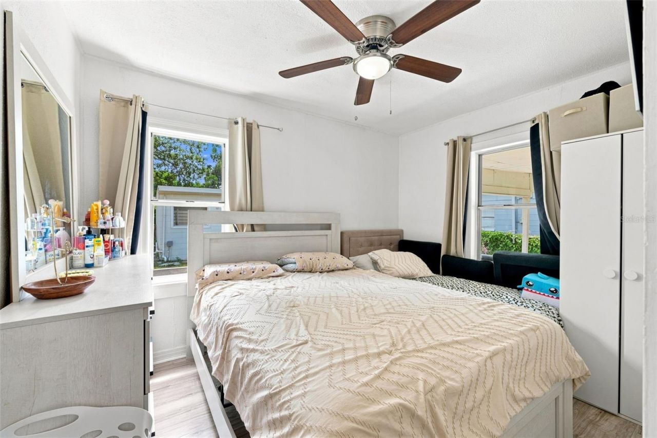807 E Orchid Avenue , Tampa, FL 33612 Photo