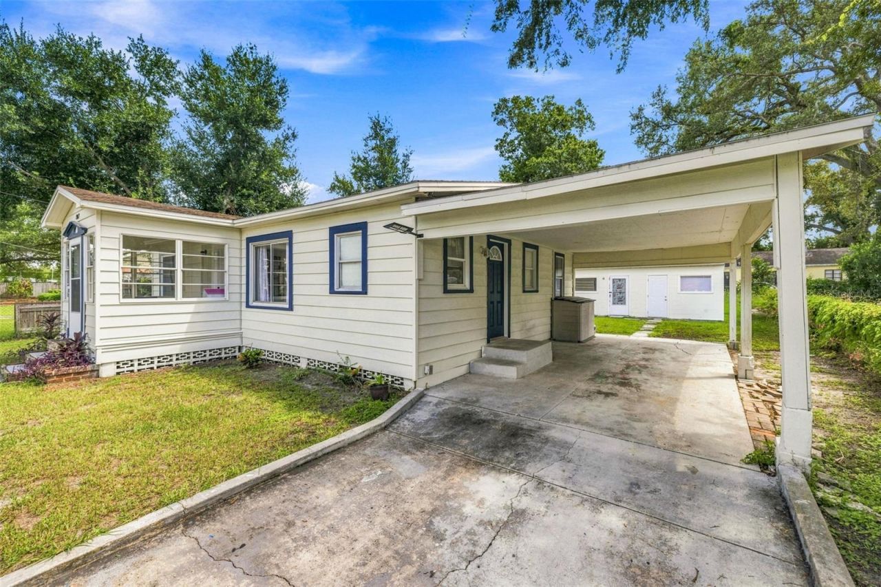 807 E Orchid Avenue , Tampa, FL 33612 Photo