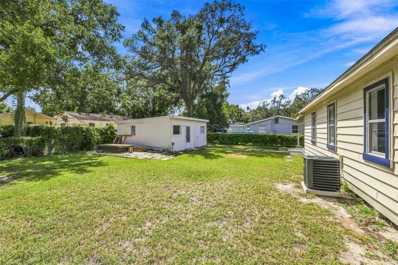 807 E Orchid Avenue , Tampa, FL 33612 Photo