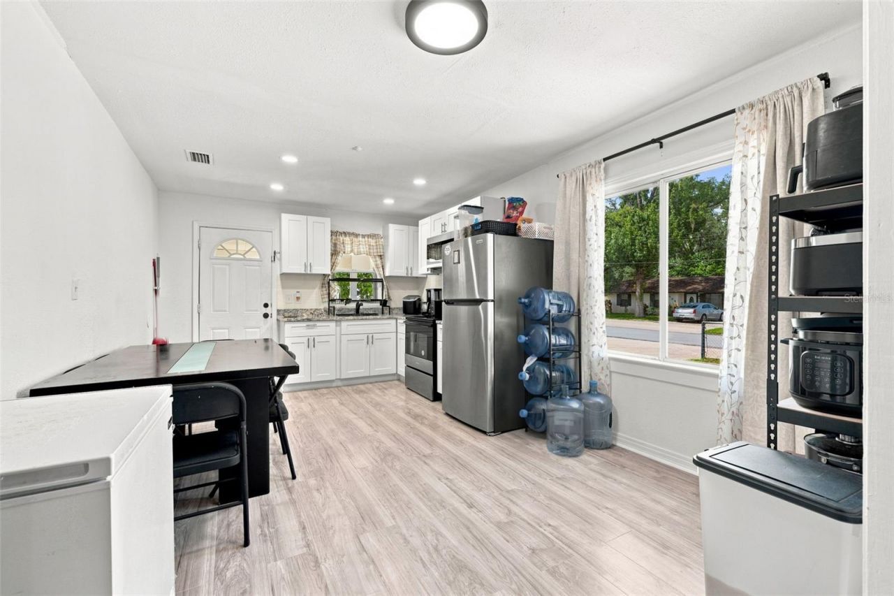 807 E Orchid Avenue , Tampa, FL 33612 Photo
