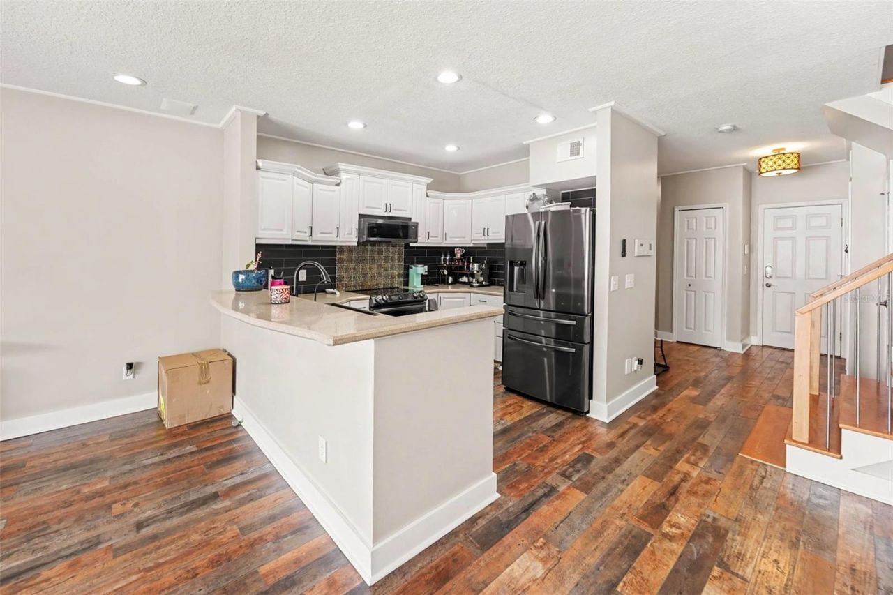6980 Ulmerton Road , Unit 9E, Largo, FL 33771 Photo