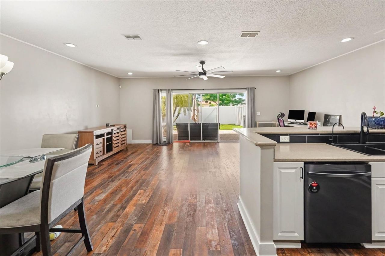 6980 Ulmerton Road , Unit 9E, Largo, FL 33771 Photo