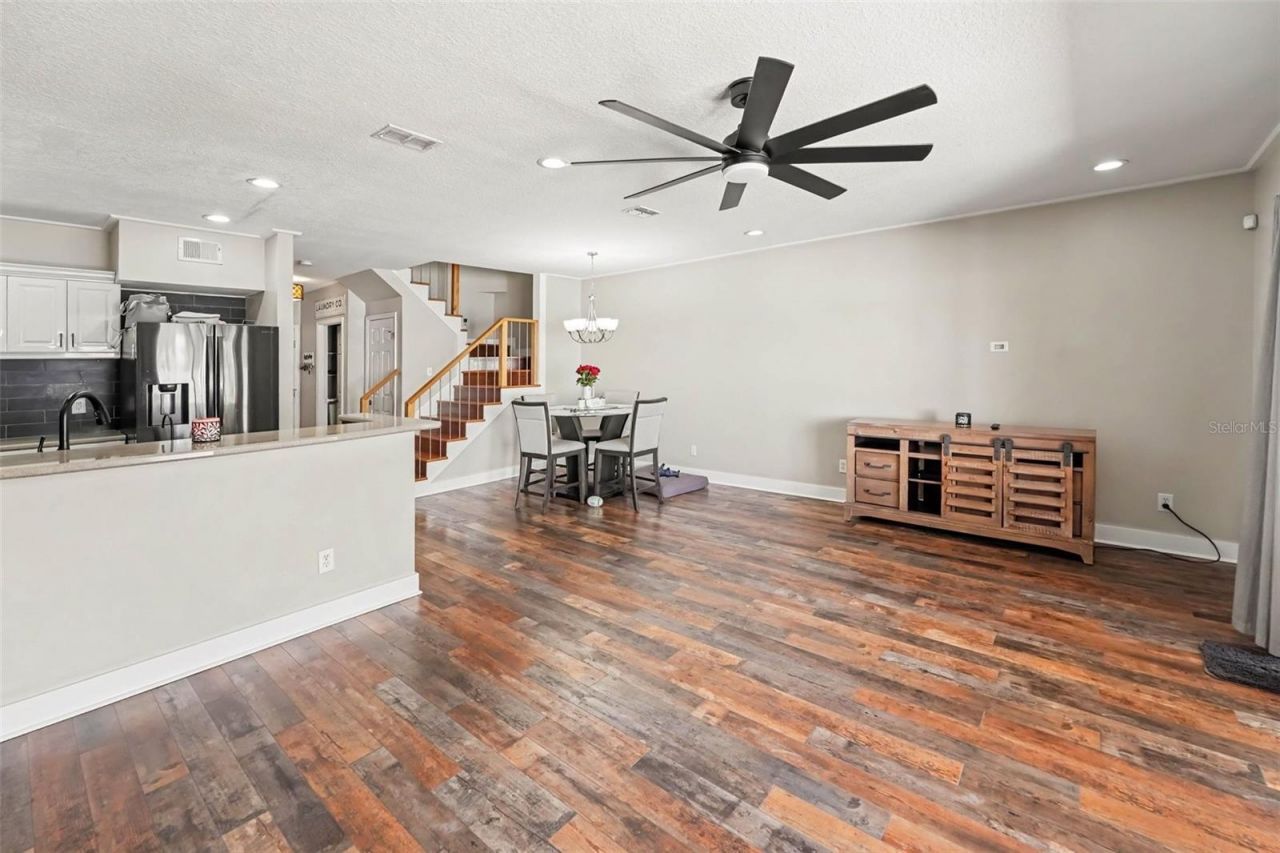 6980 Ulmerton Road , Unit 9E, Largo, FL 33771 Photo