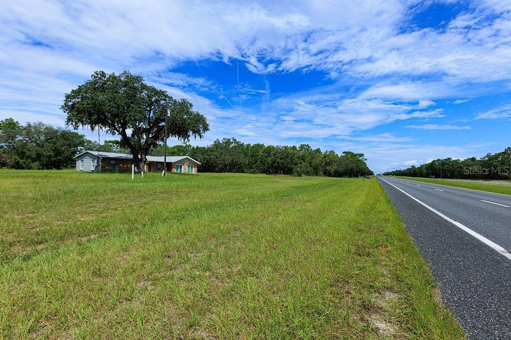 15451 Commercial Way , Weeki Wachee, FL 34614 Photo