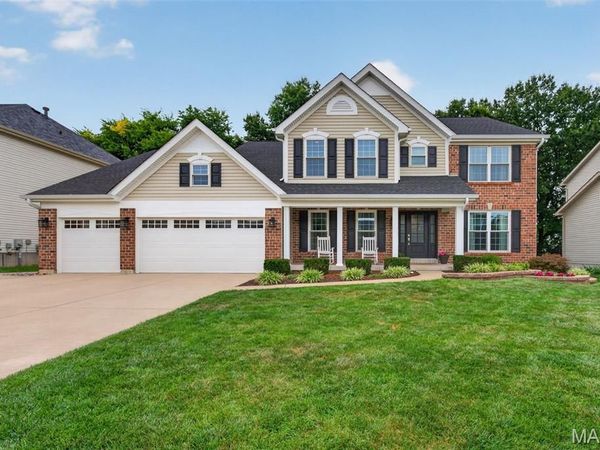 932 Bentley Park Circle, O'Fallon, MO 63368