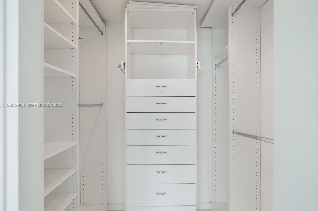 540 West Ave, Unit 1112, Miami Beach, FL 33139 Photo