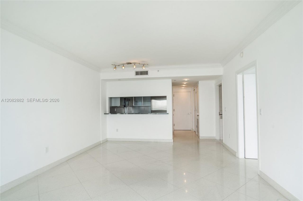 540 West Ave, Unit 1112, Miami Beach, FL 33139 Photo