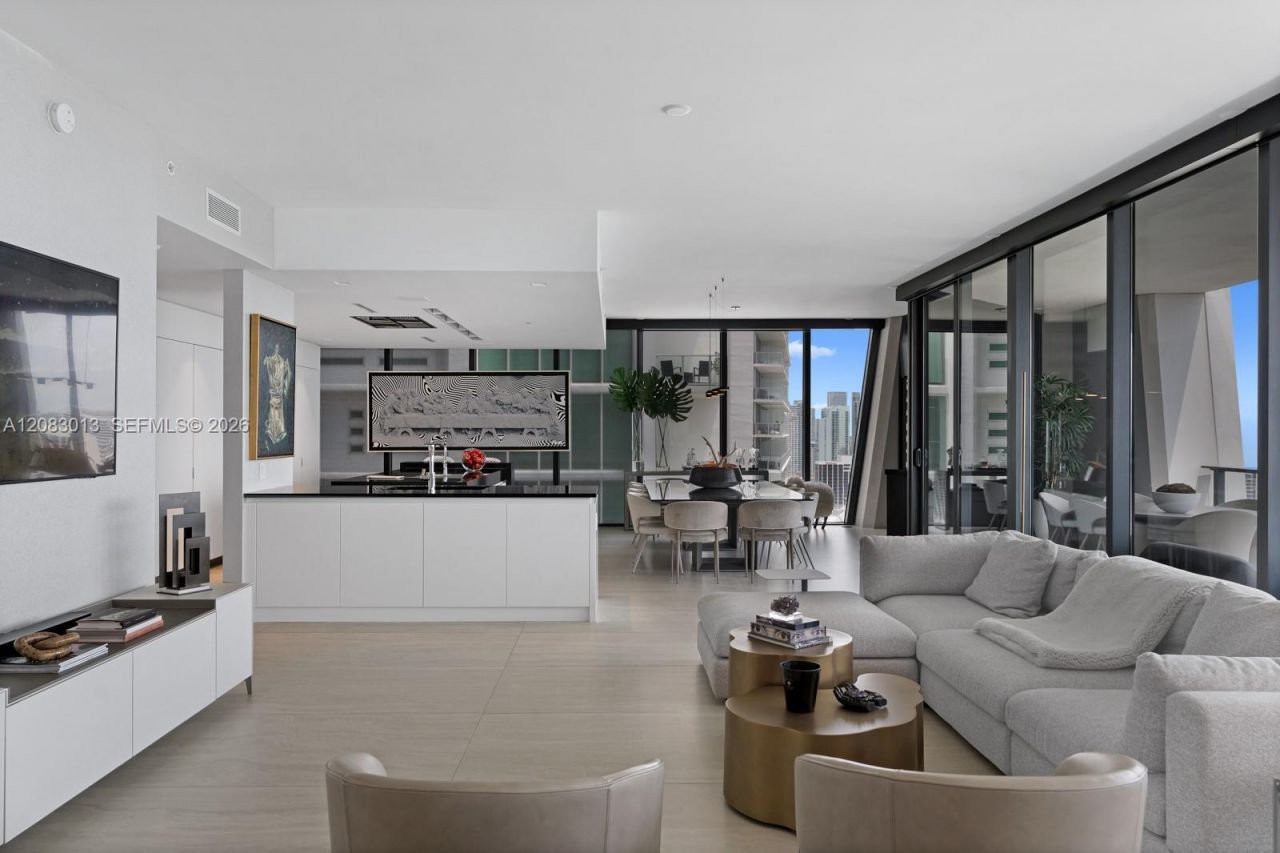 1000 Biscayne Blvd, Unit 3402, Miami, FL 33132 Photo
