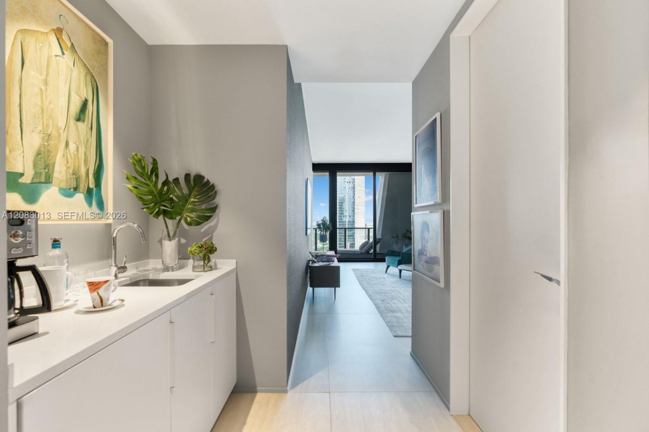 1000 Biscayne Blvd, Unit 3402, Miami, FL 33132 Photo